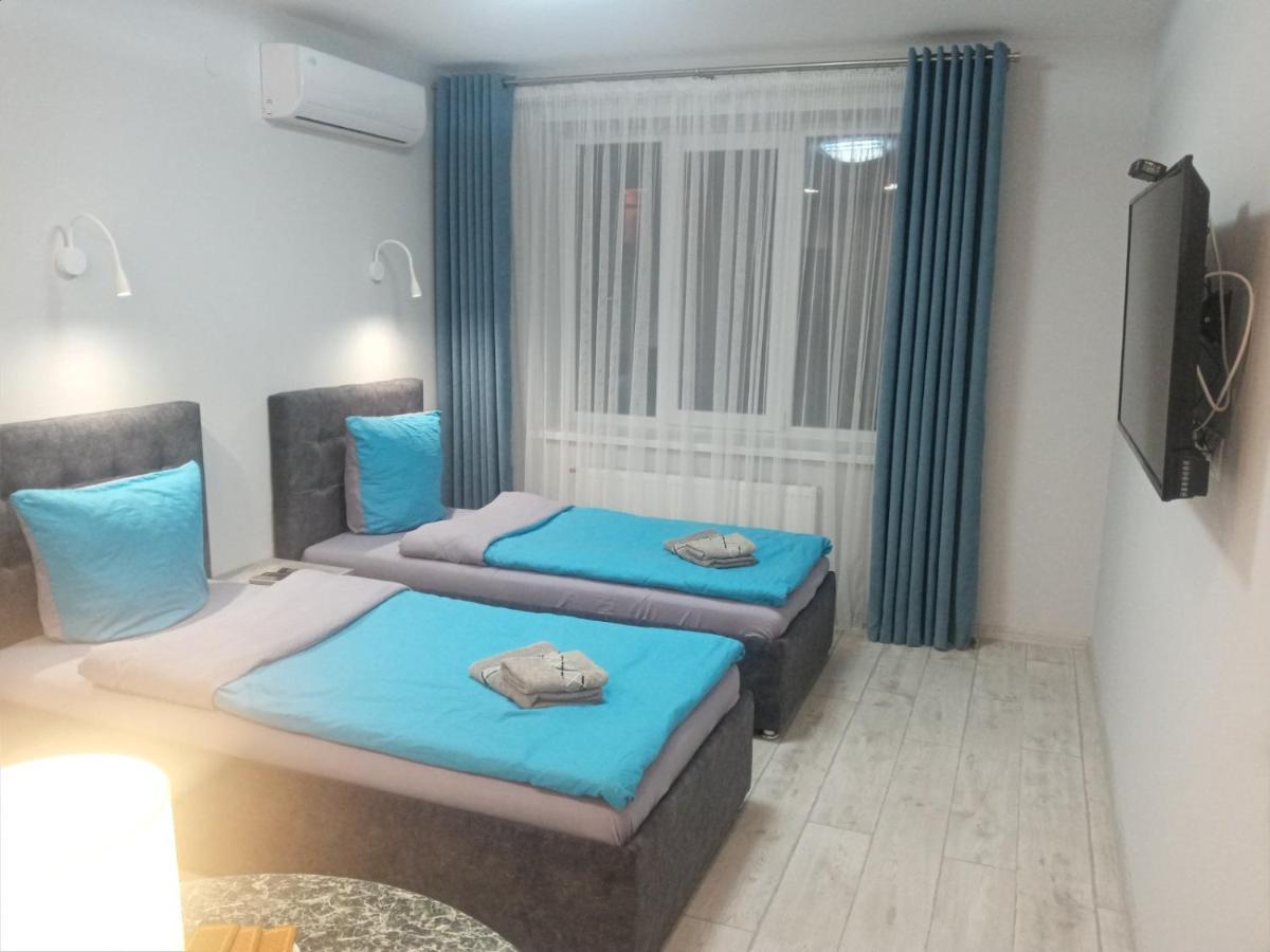 Апартаменты Weekend Inn Uzhhorod Exterior foto